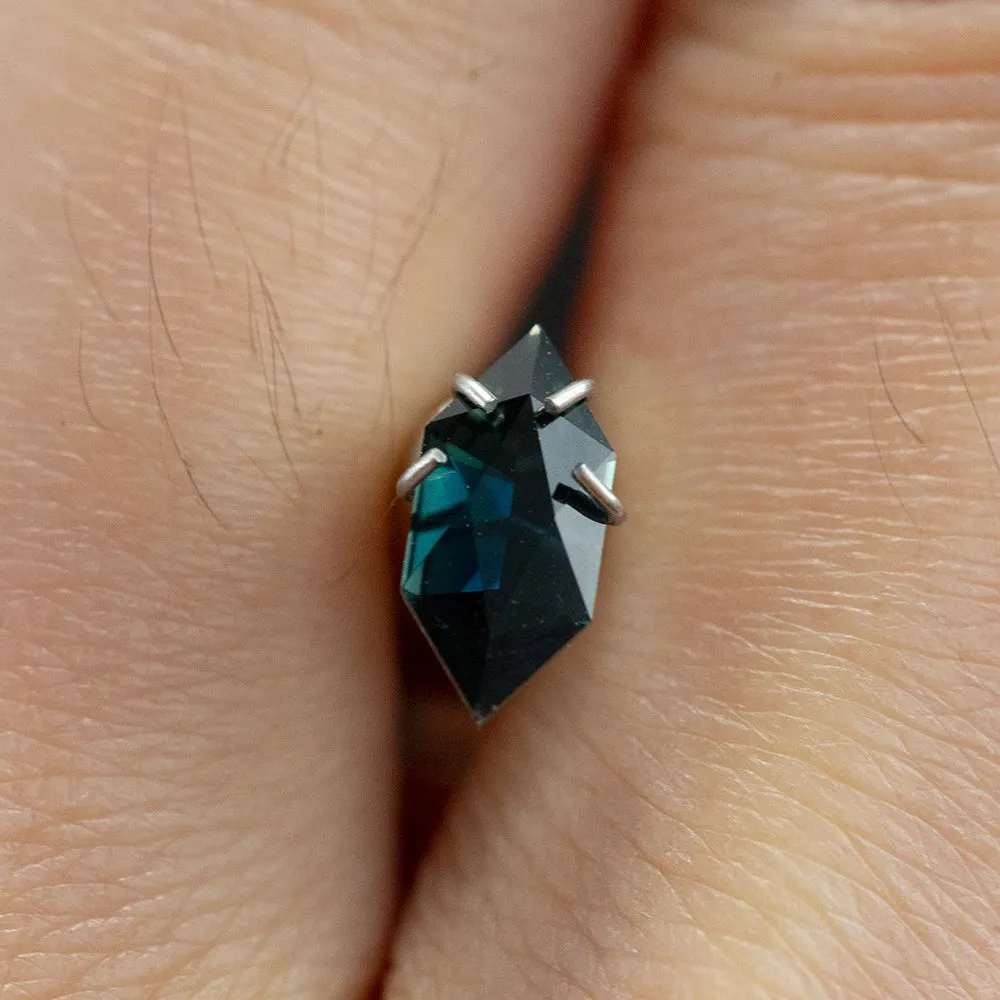 0.64CT GEOMETRIC SAPPHIRE, DEEP BLUE, 8.91X4.05MM, HEATED