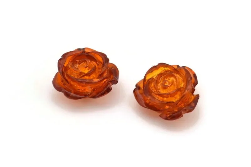 4 Syenthetic Amber Red Rose Shaped Flower Cabochons (17mm) Y035