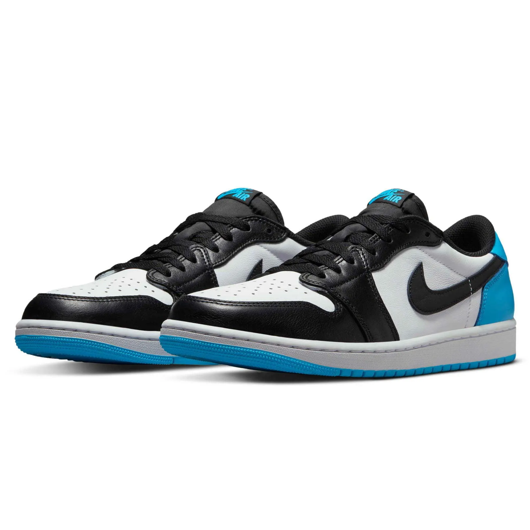 Air Jordan 1 Retro Low OG 'UNC'