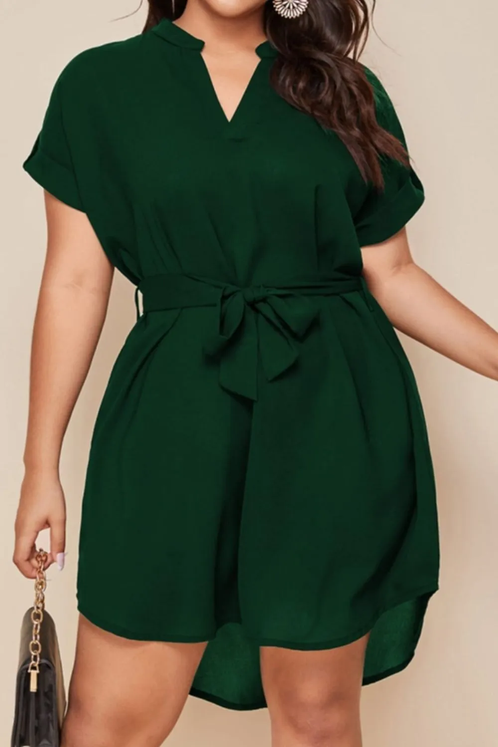 Beach Wedding Guest Attire for Women: Elegant Plus Size Mini Dress with Tie Waist