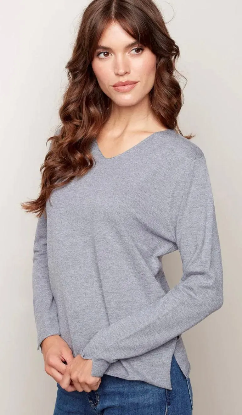 Charlie B Basic V-Neck Gray knit stich sweater