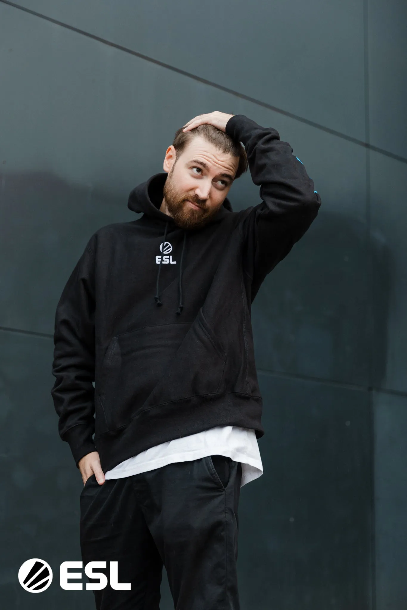 ESL x Champion AWPer Pullover Hoodie Black