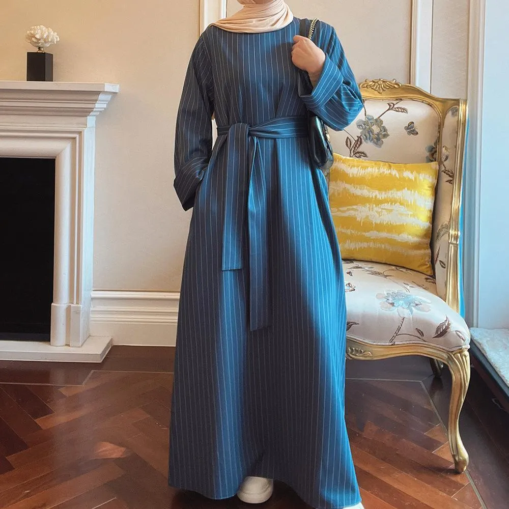 MA020 Winter Stripe Abaya With Pocket