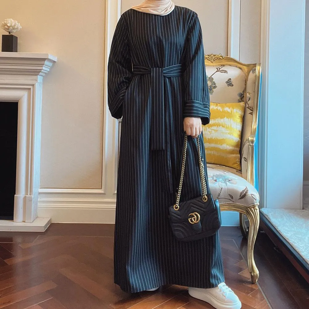 MA020 Winter Stripe Abaya With Pocket