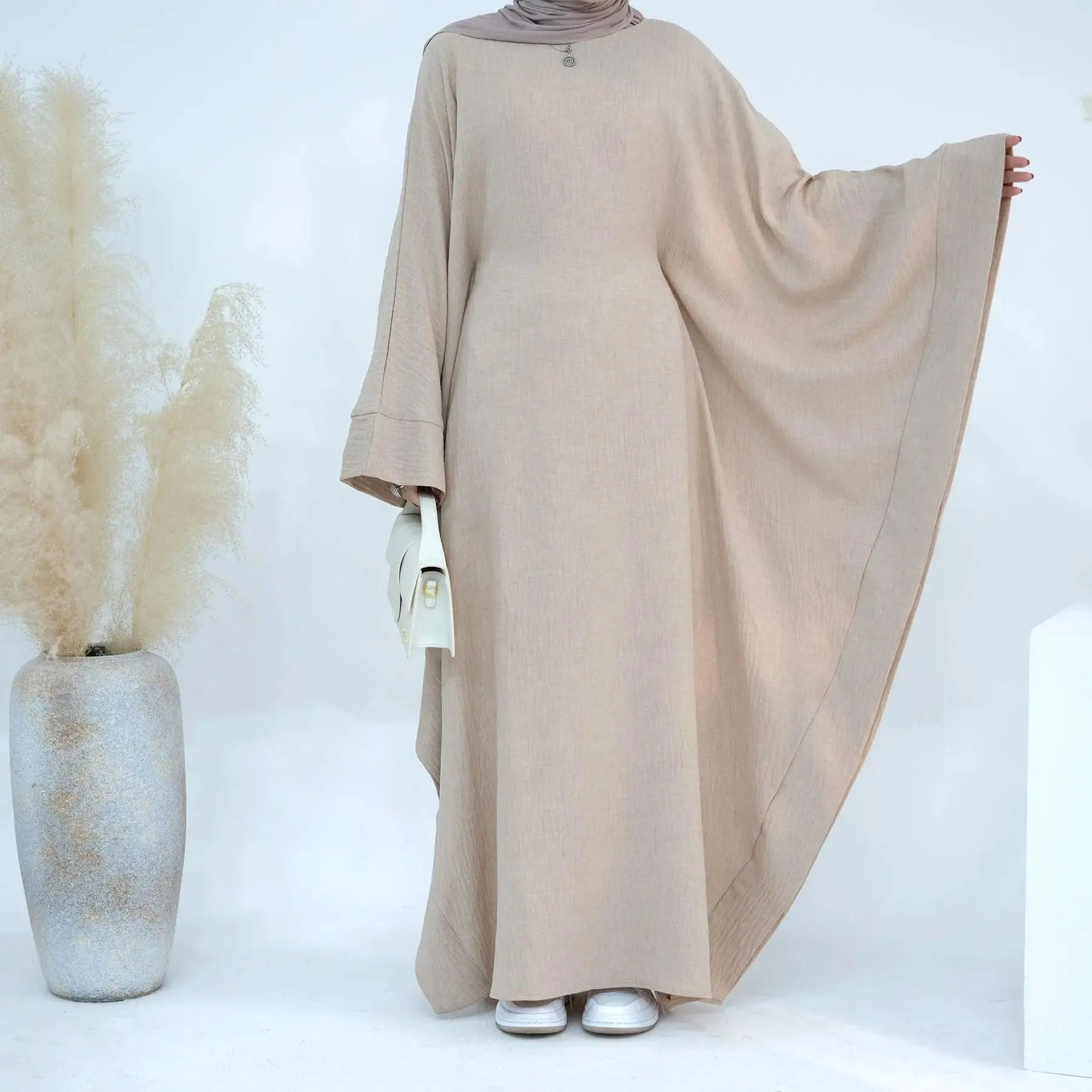 MA050 Batwing Sleeve Farasha Abaya