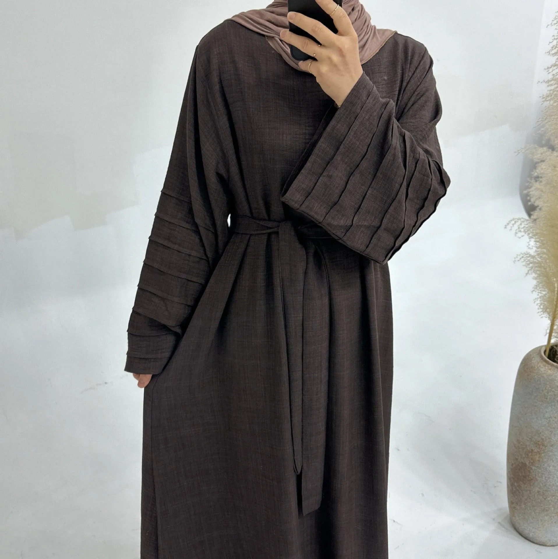 MA051 Solid Wrinkle Sleeve Abaya