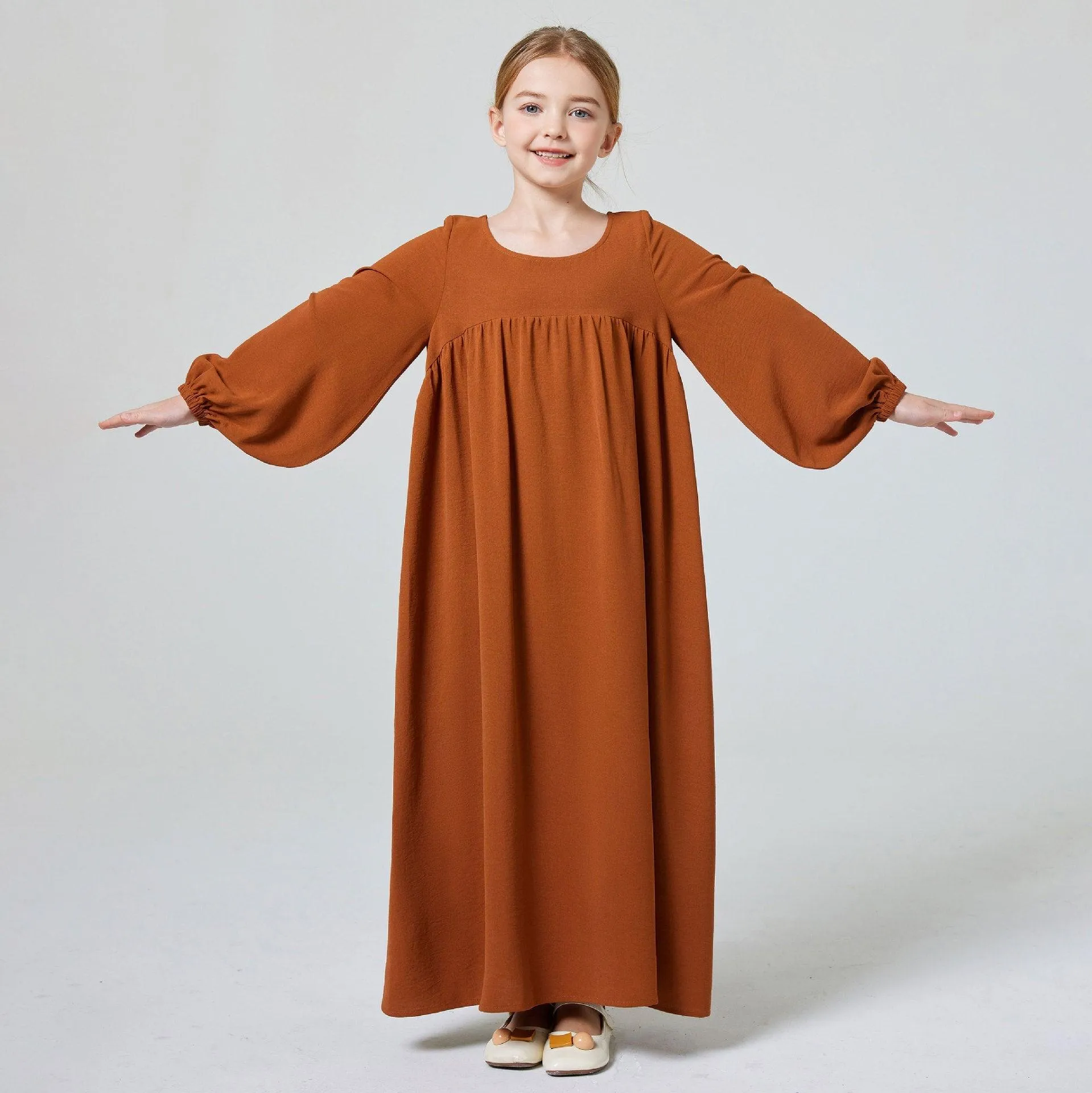 MKG008 Girls Puff Sleeve Crepe Abaya