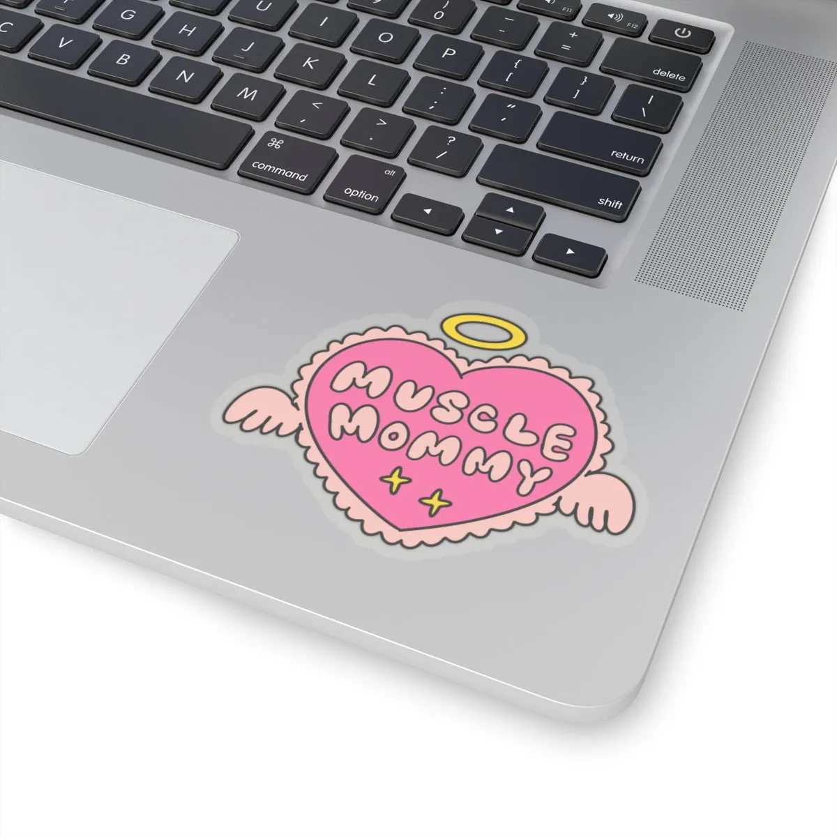 MUSCLE MOMMY HEART- STICKER