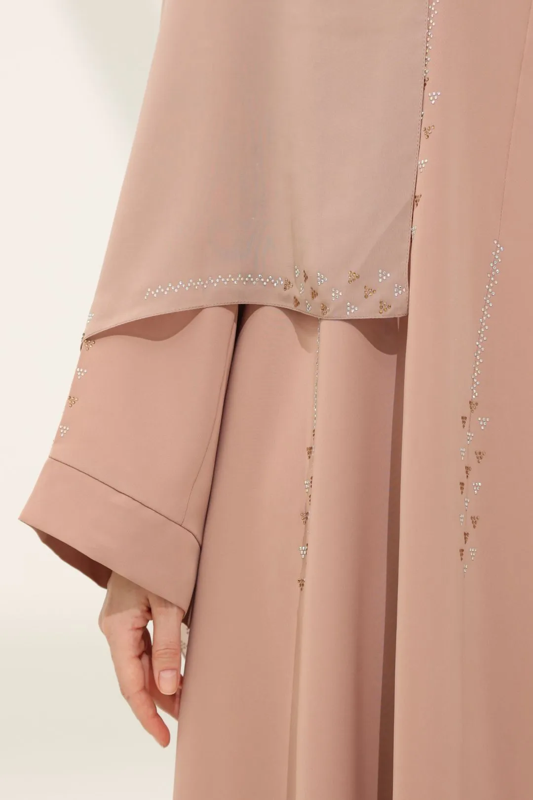 PO II : Blaire Abaya in Light Peach