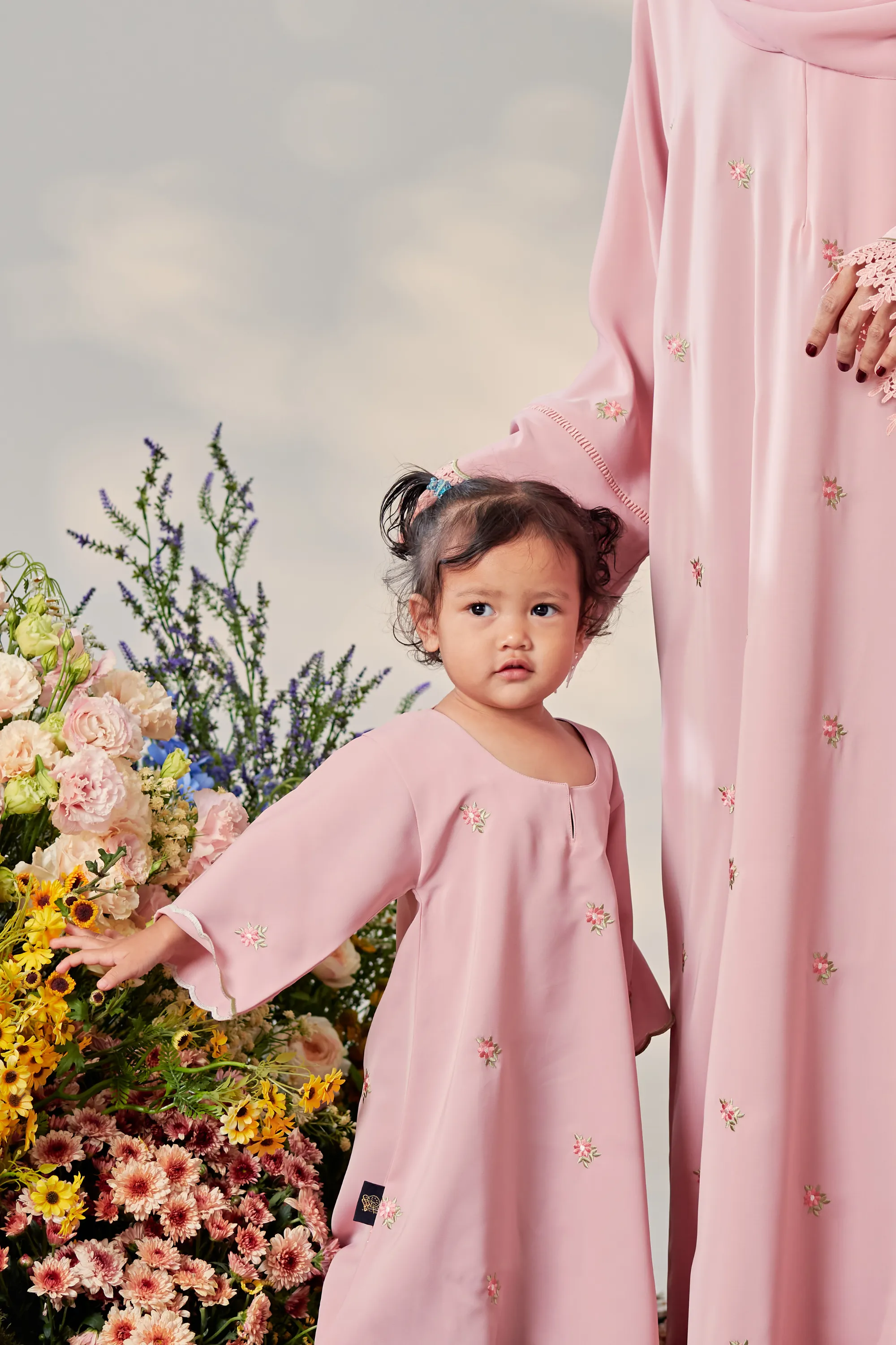 Romantika Raya '23: Emelie Abaya Kids