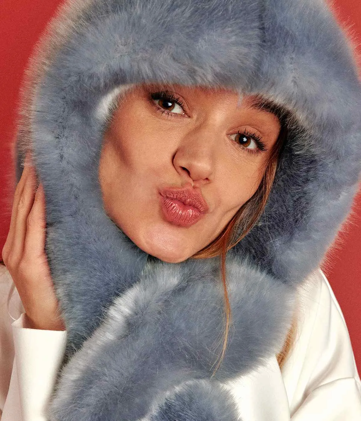 Suzan Vegan Fur Hooded Scarf | Sky Blue