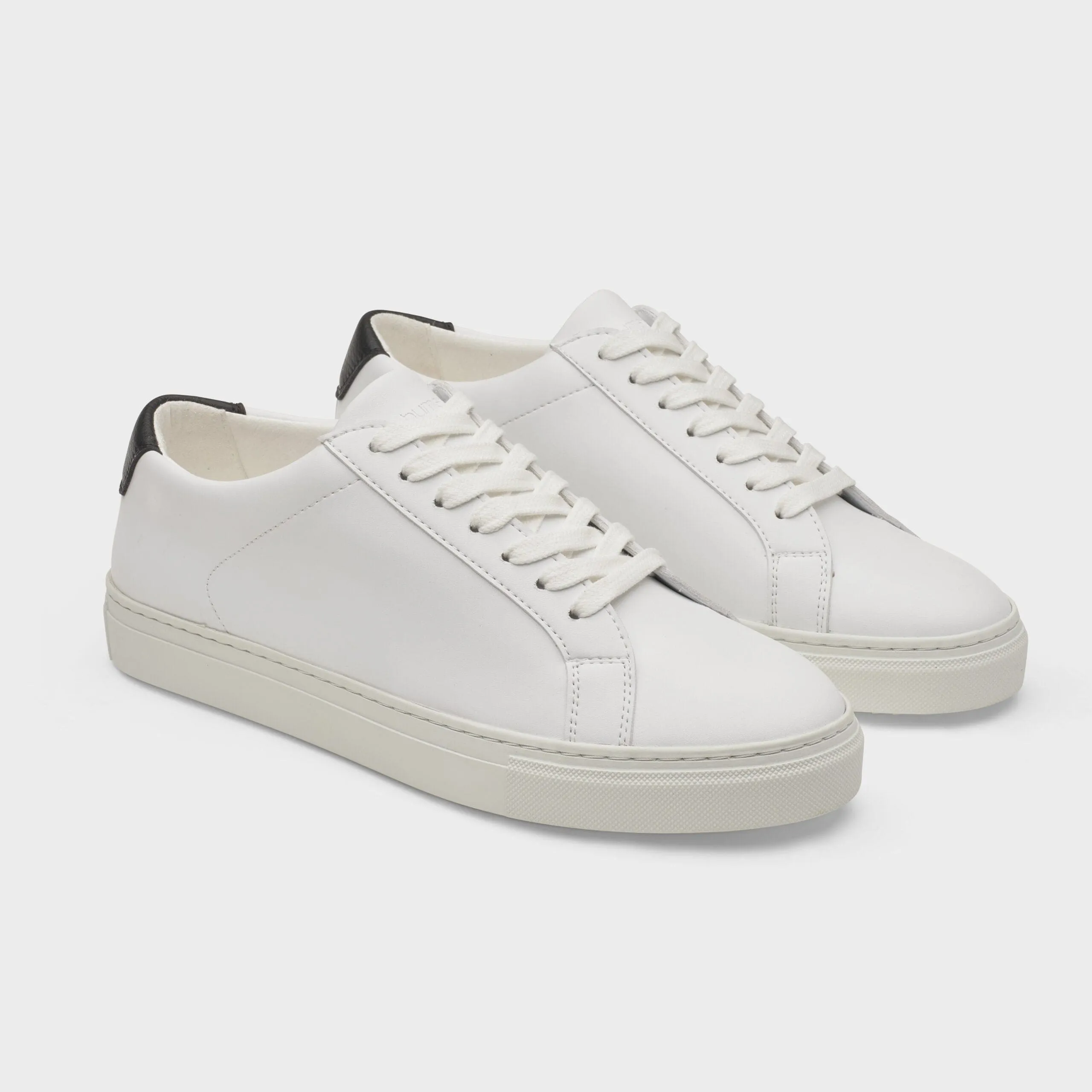 Tide V3 Sustainable  Vegan Trainer | White