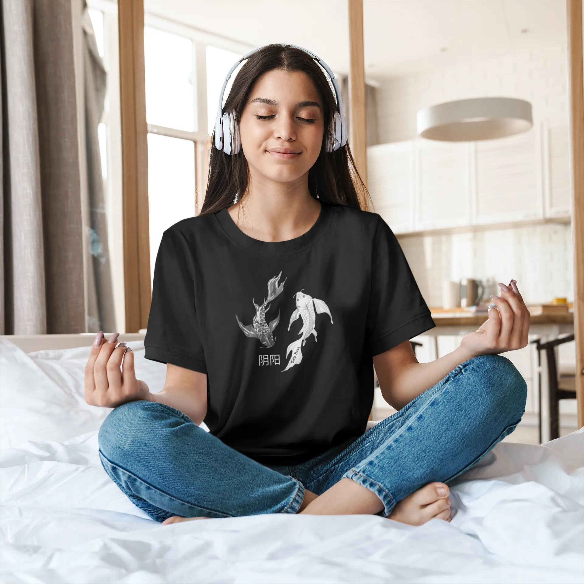 Yin Yang Yoga Oversized tee